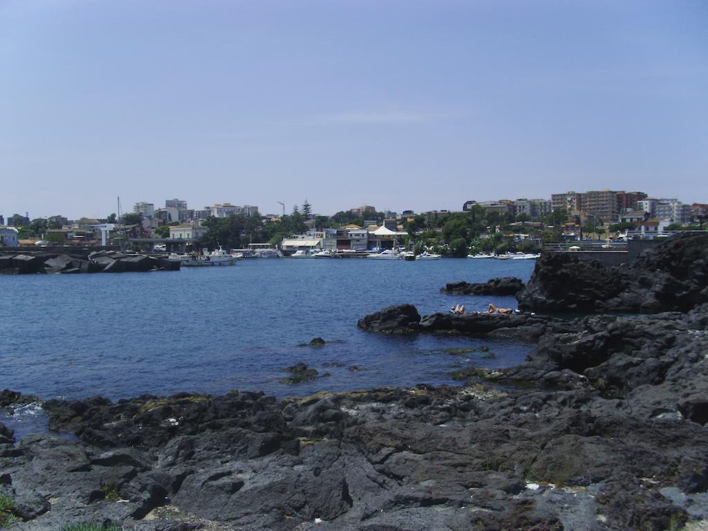 A Casa Di Marco Bed & Breakfast Catania Exterior photo
