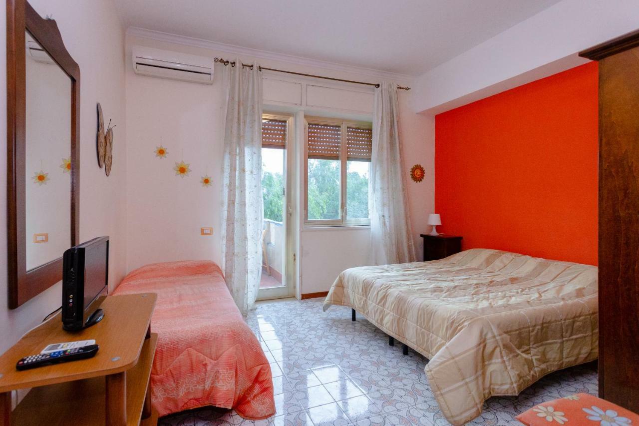 A Casa Di Marco Bed & Breakfast Catania Exterior photo